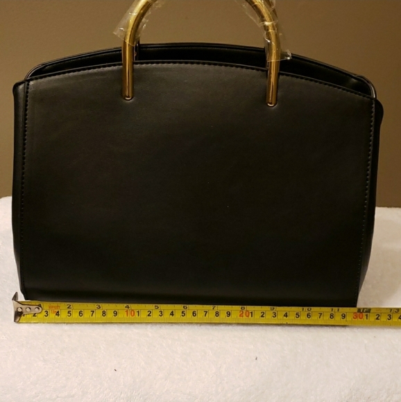 BCBG purse/ handbag - Picture 3 of 8